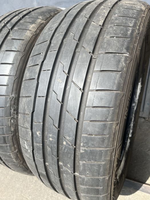 2 бр. летни гуми 225/50/17 Hankook DOT 4821 5,5 mm