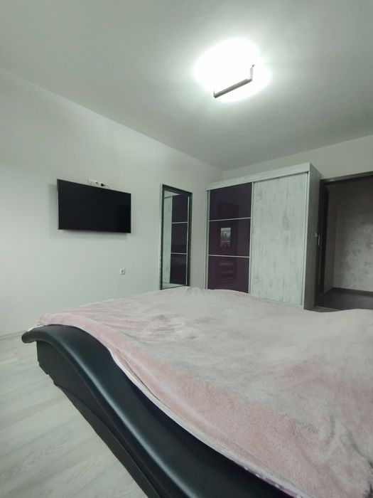 Продава се Тристаен апартамент в Пловдив, Каменица 2 - 109 кв.м за 2606 €/кв.м - Снимка #7