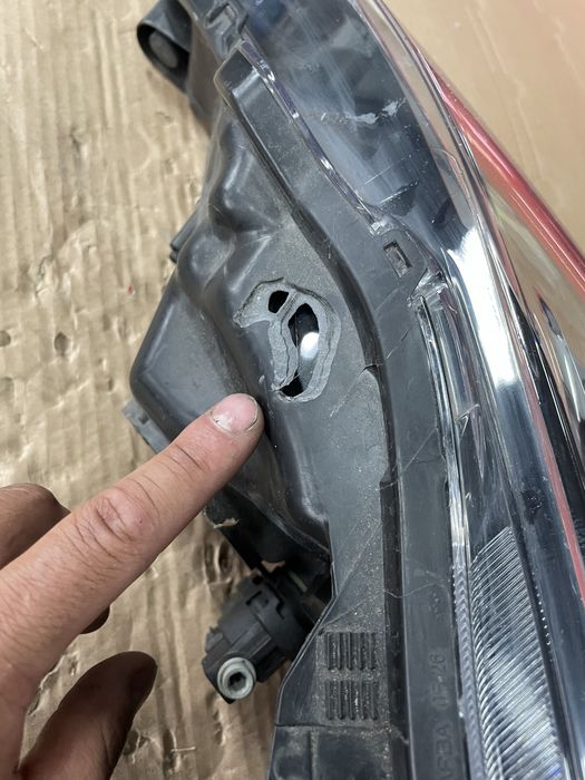 десен фар за toyota verso