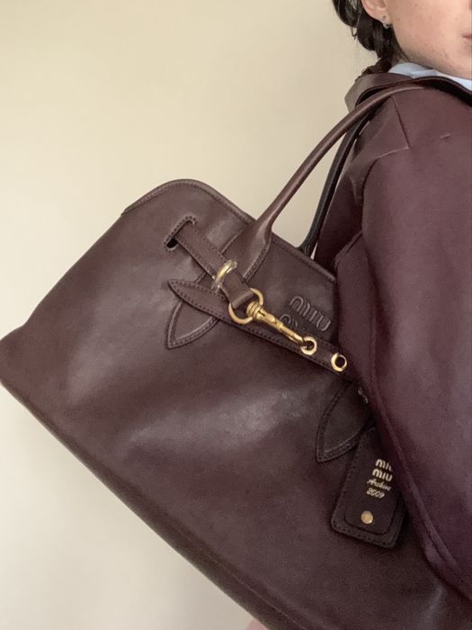 Дамска чанта Miu Miu