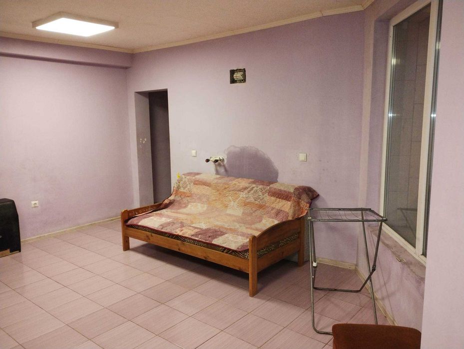 Дава се под наем Едностаен апартамент в Бургас, Меден рудник - зона Б - 55 кв.м за 95 € - Снимка #15