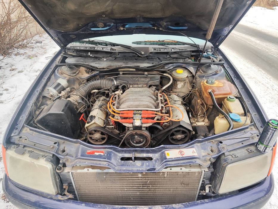 Срочно продам audi 100 c4