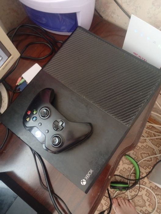 Продам  Xbox one