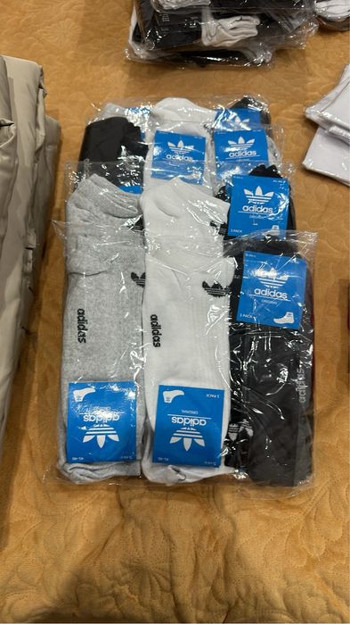 Sosete Tommy Hilfiger si Adidas