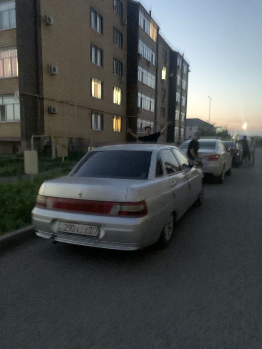 Машина ваз 2110 продам
