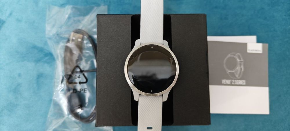 Спортивные часы Garmin Venu 2s с Амолед экраном