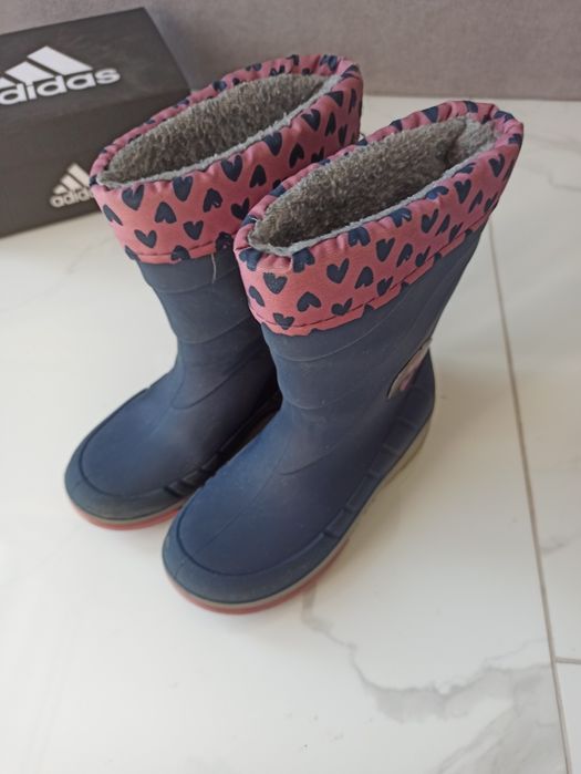 Светещи гумени ботушки с вата