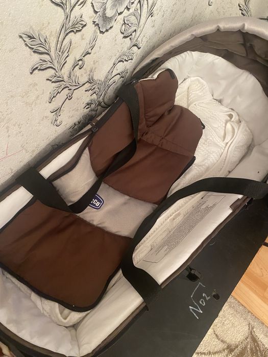 Переноска для малыша 5 000 тг