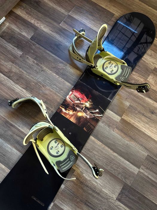 Сноуборд дъска + автомати