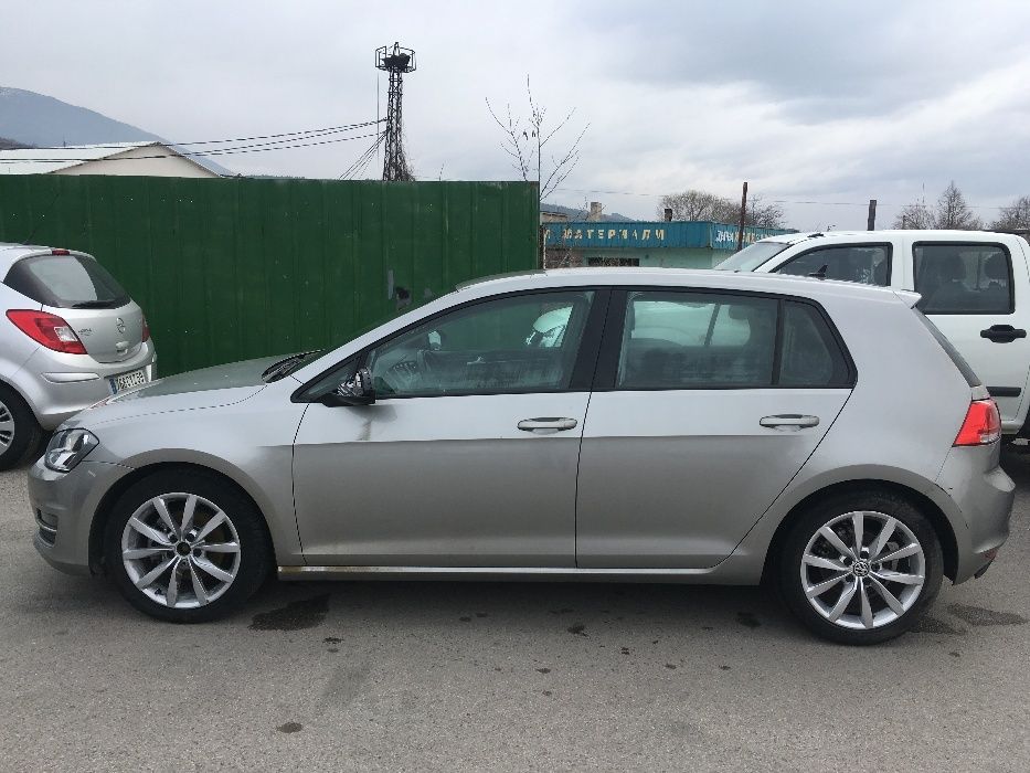 Фолксваген голф7 1.6тди автомат на части. гр. Дупница • OLX.bg