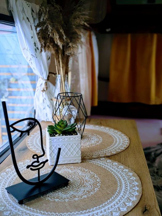 Продавам каравана с навес на къмпинг Созопол еко