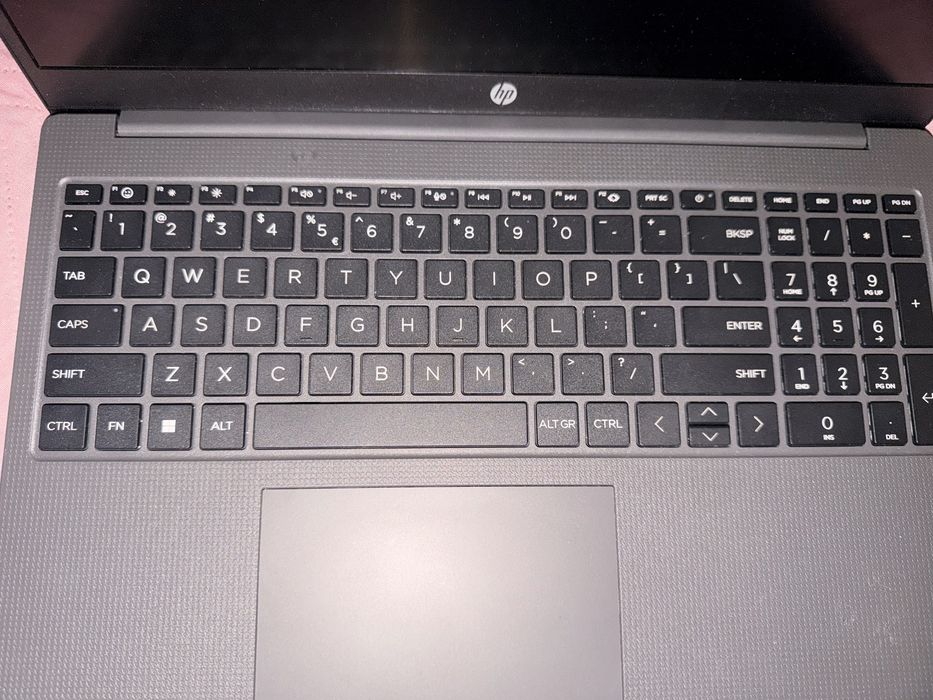 Laptop HP G10 AMD Ryzen 5 Windows 11 cu Licenta