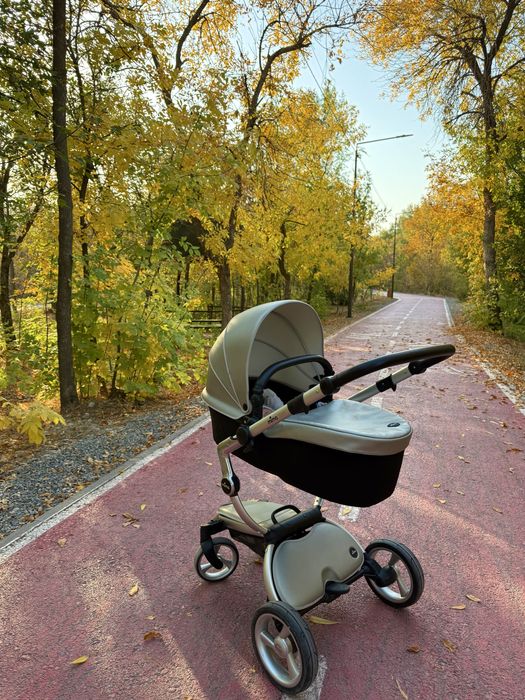 Коляска mima xari 2в1 в хорошем состоянии
