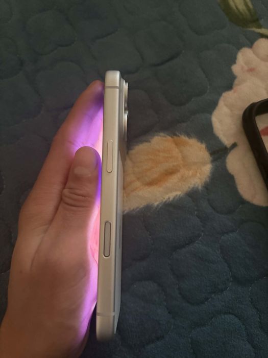 Vand sau schimb iphone 17 pro cu 17 pro max plus diferenta mea