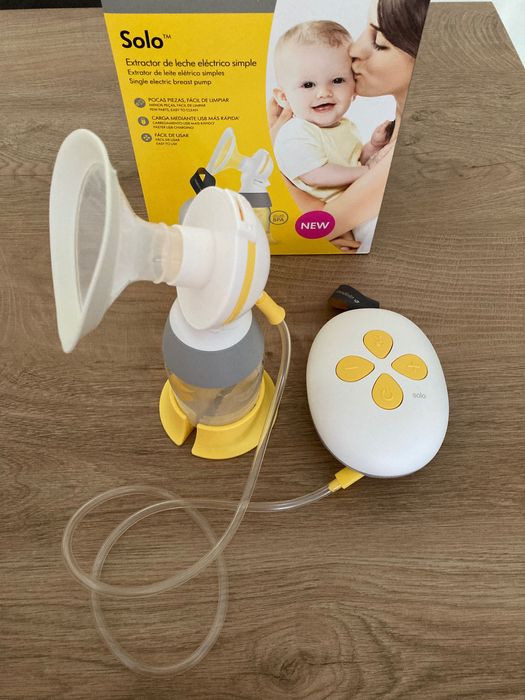 Електрическа помпа за кърма Medela Solo + 2 допълнителни фунии 21 мм