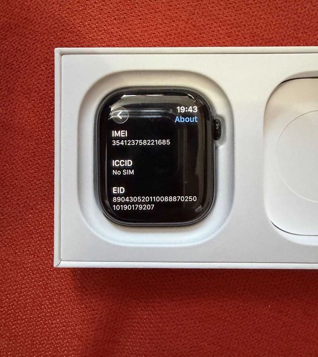 Apple Watch 11 ; 46mm ; Gps + Cellular