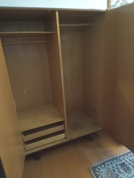 Шифоньер из дуба