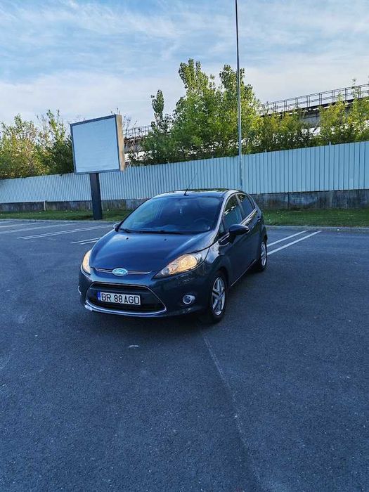 Ford Fiesta 1.25 Benzină + GPL