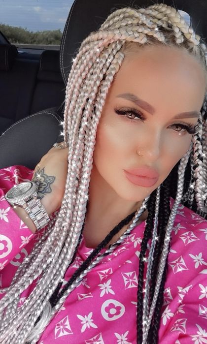 Codițe afro, cornrows, extensii afro, microring, dreduri faux locs