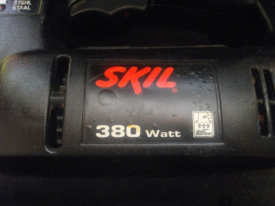 380W/400W Холандско оригинално зеге ел. вертикален прободен трион SKIL