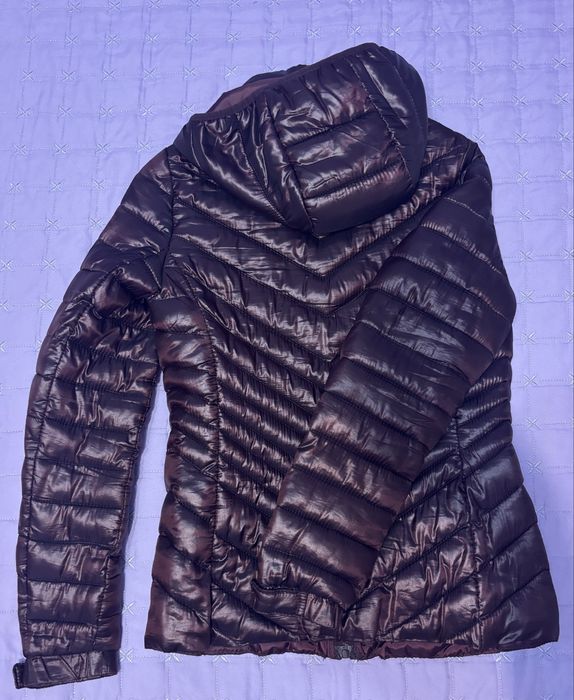 пролетно яке в цвят бюрдо