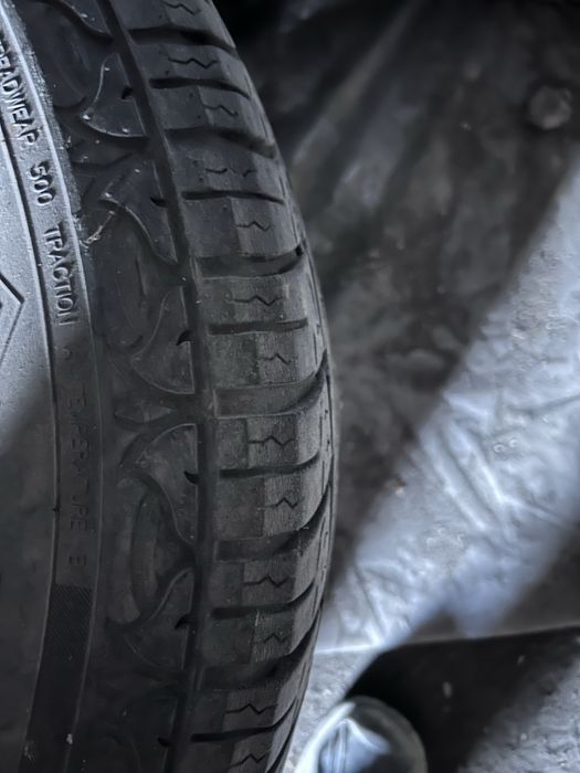 Продам шины 266/65/16