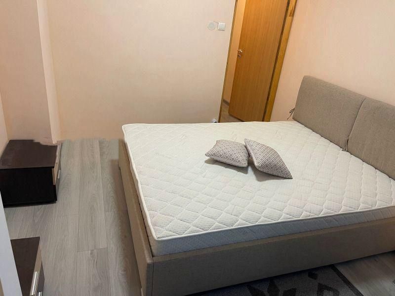 Дава се под наем Двустаен апартамент в София, Люлин 5 - 55 кв.м за 511 € - Снимка #3