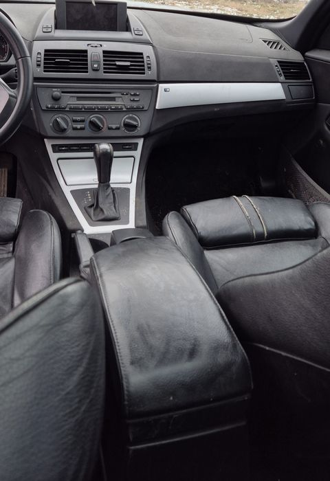Plansa bord bmw x3 e83