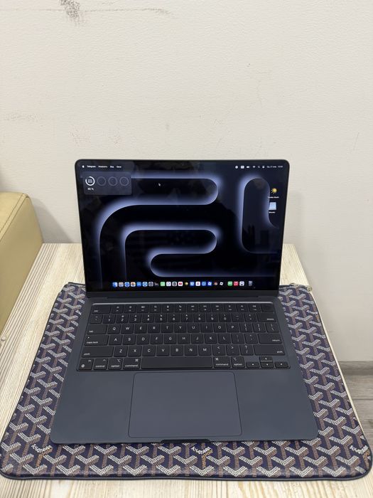 MacBook Air M2 13.6inch 2022  16/256