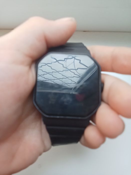 вода не пронитцаемые часы