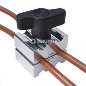 Скоба за спирачни тръбички