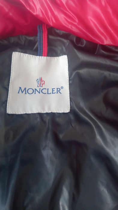 Оригинално яке MONCLER