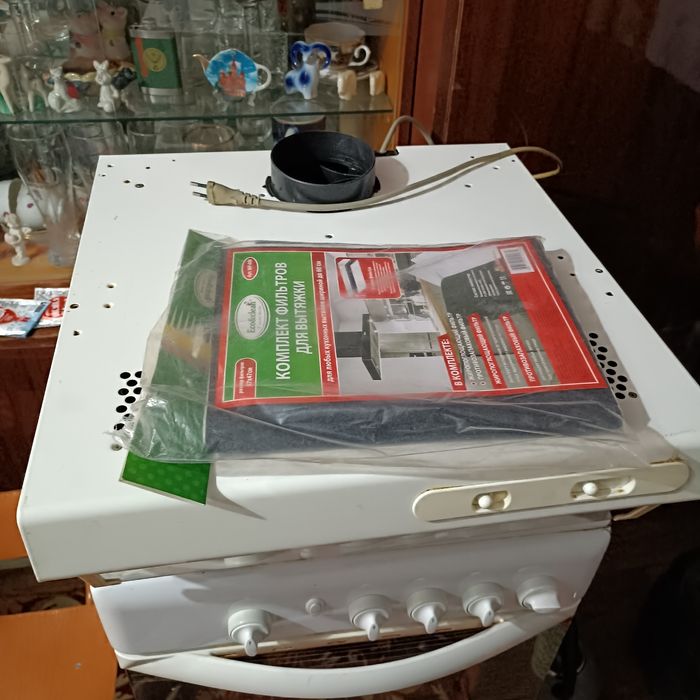 Продам   вытяжку