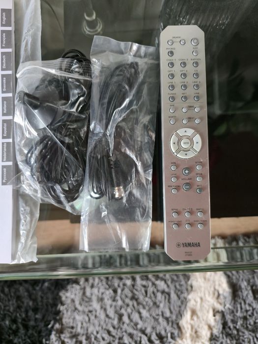 Yamaha R-N803D усилитель