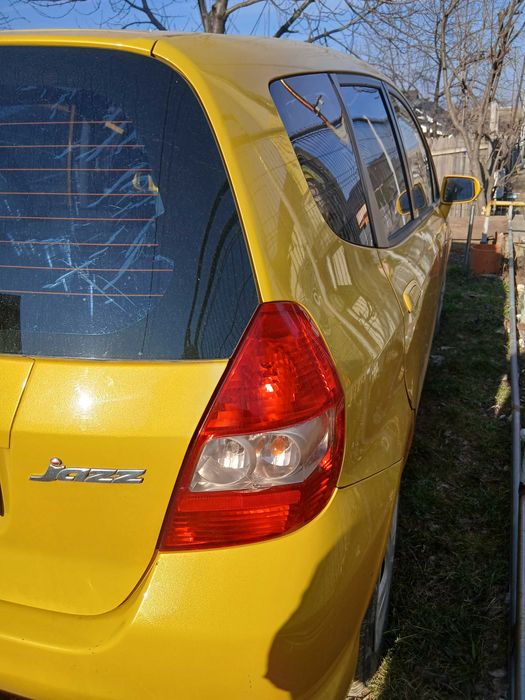 Se vinde honda jazz