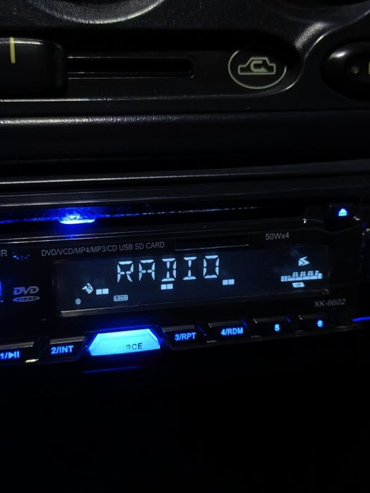 Магнитофон BT Disc Usb SD Aux Radio