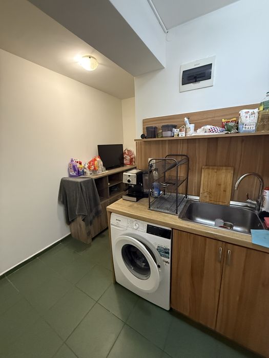 Продава се Двустаен апартамент в Варна, Виница - 50 кв.м за 1061 €/кв.м - Снимка #1