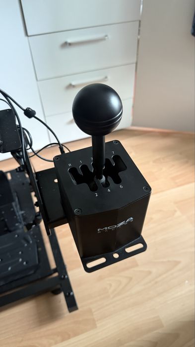 Moza R5 Bundle + HGP Shifter + Стойка Vevor
