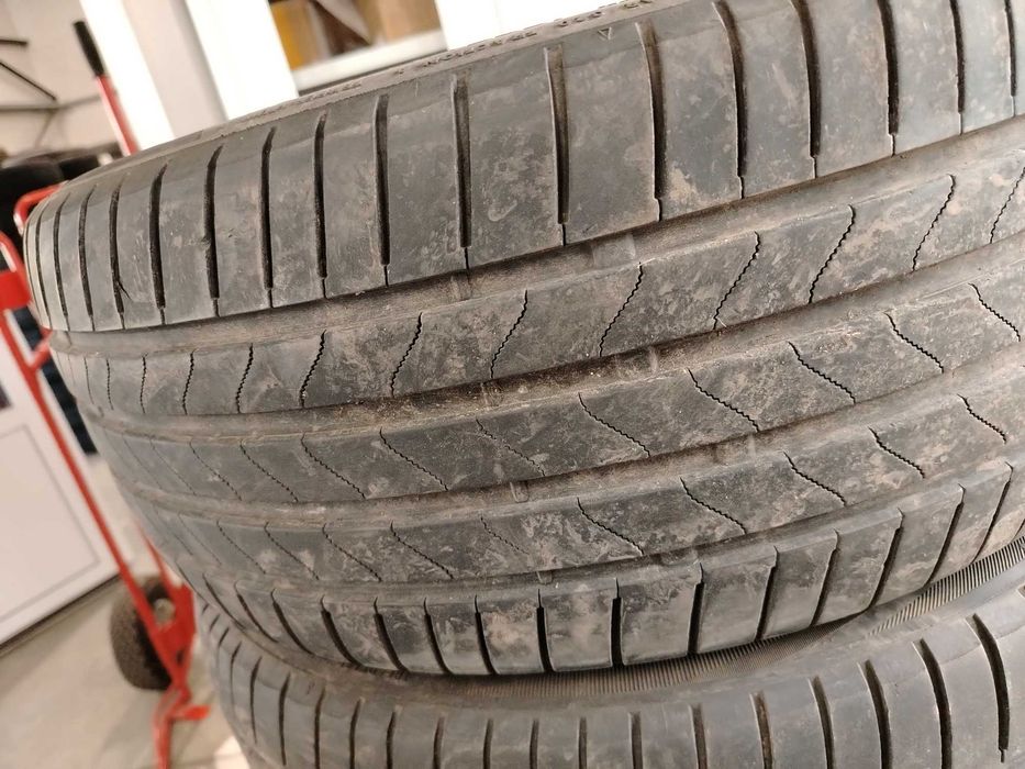 2бр. летни гуми 225/45/18 Bridgestone