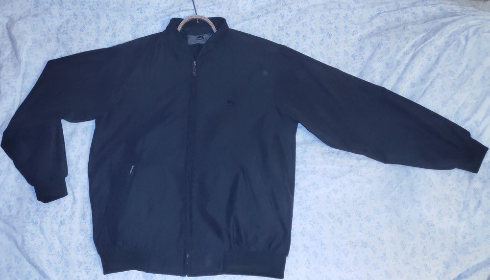 Мужская лёгкая куртка