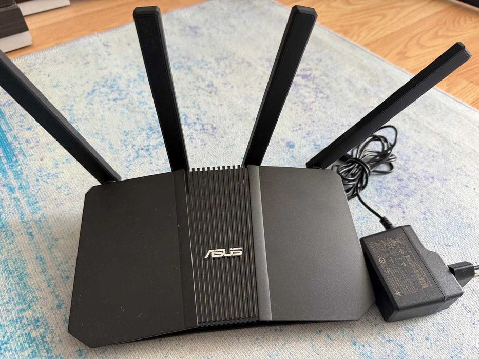 ASUS RT-BE82U (90IG0990-MO9B00) Router