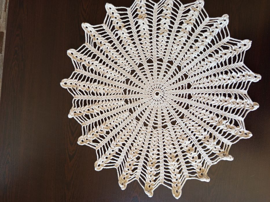 Каренца на една кука