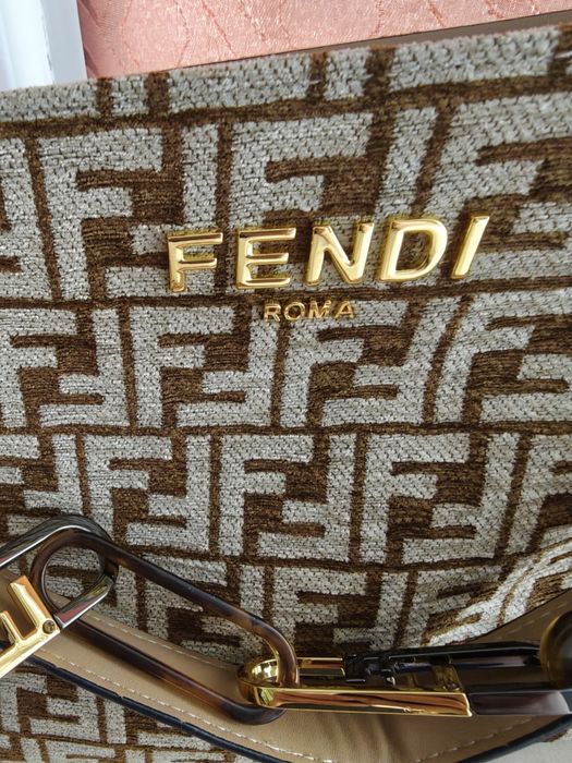 Сумка новая Fendi