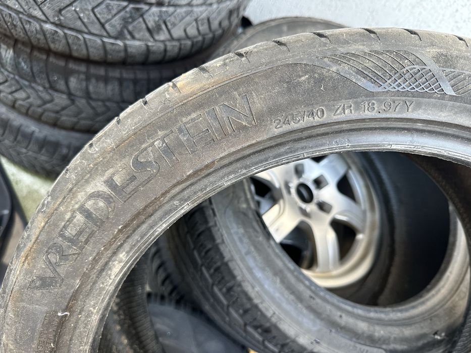 Vand  4 Anvelope Cauciucuri 245 40 18