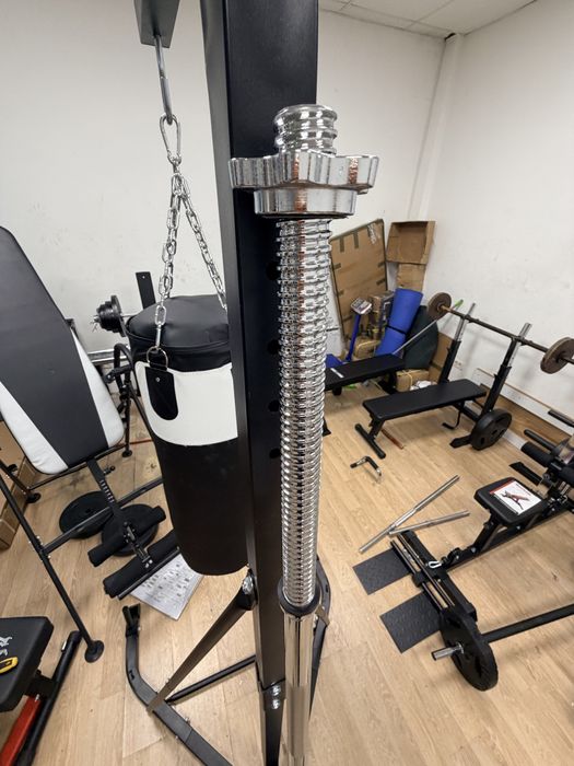 Bara haltere 180 cm. 10 kg. 28 mm, noua pret 200 lei, predare in sec.4