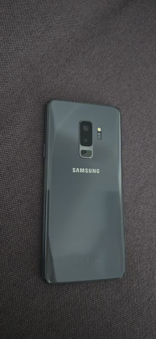 Продам Samsung galaxy S9+