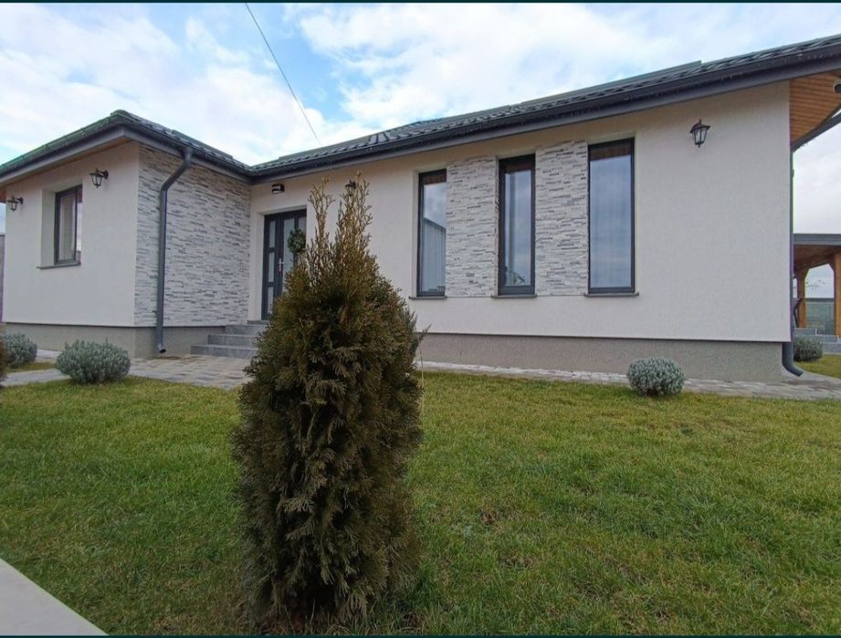 Casă de vânzare Dâmbovița -Crevedia Proprietar.