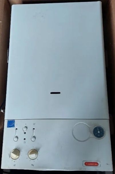 Centrala termica tiraj fortat Ariston Microtec 23 MFFi