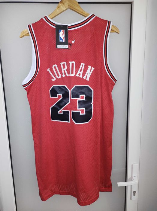 Maieu de basket NBA marca Nike cu Chicago Bulls, #23 Jordan (Sz XL)