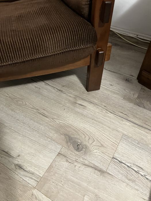 Fotoliu lemn tapitat